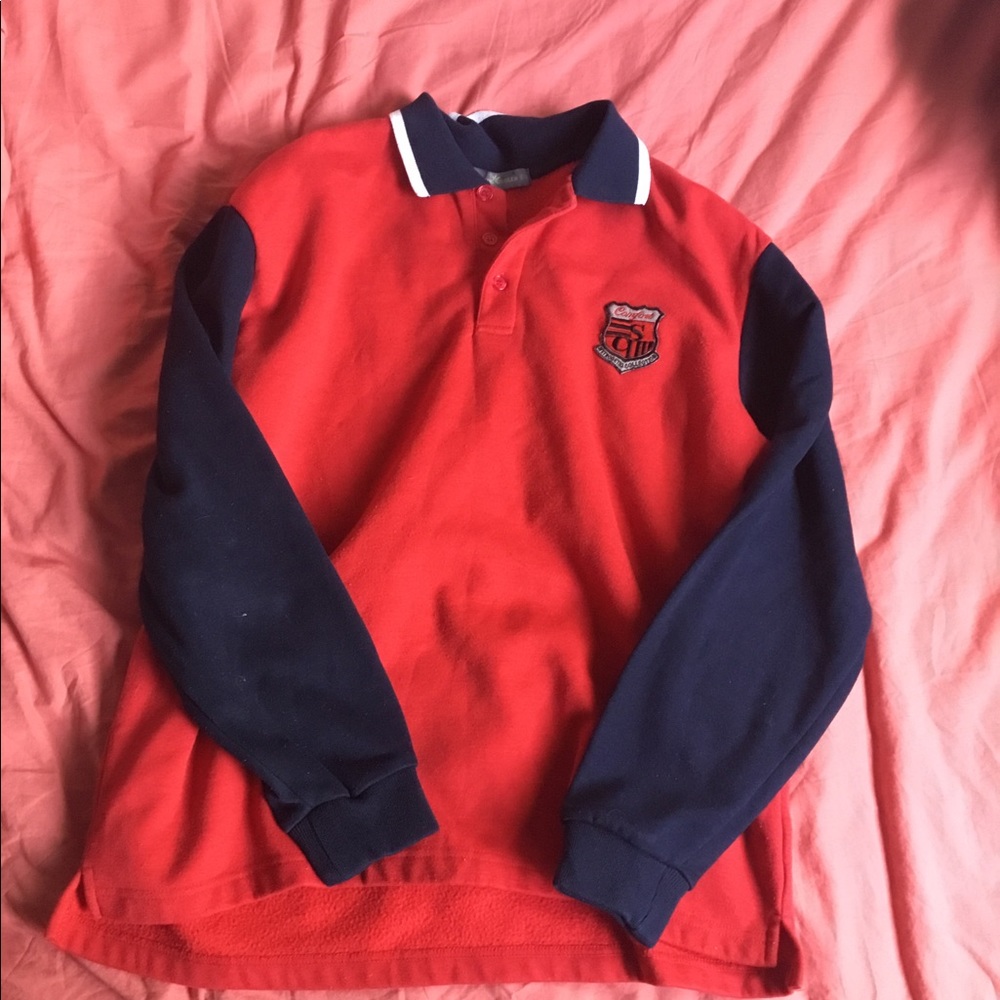 Sweatshirt